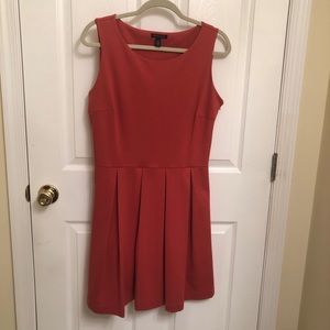 TOMMY HILFIGER Coral Pleat Dress with POCKETS